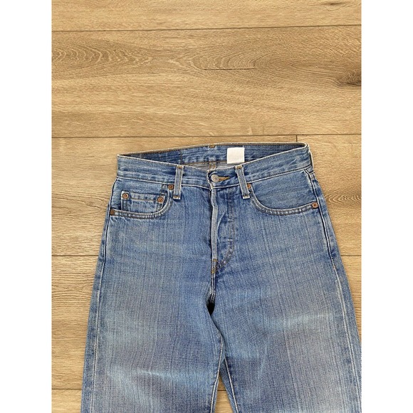 Levi's 501XX Jeans Womens 28x31 Blue Button Fly Medium Wash Denim Cotton - Picture 4 of 11